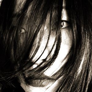 血植《她》歌词