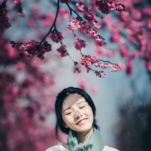 陈昕宇《二月》歌词歌曲LRC下载