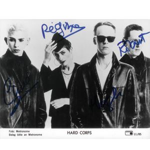 Hard Corps《Coeur Clos》歌词歌曲LRC下载