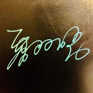 阿根《鼓楼》歌词歌曲LRC下载