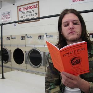 Wooden Wand《Bones for Doctor Swah》歌词歌曲LRC下载