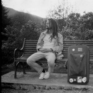 Tobias Elof《Lazy Sunday》歌词歌曲LRC下载