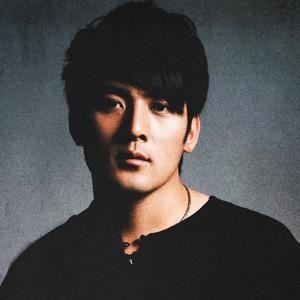 巴金旺甲《阿酷尼玛》歌词歌曲LRC下载